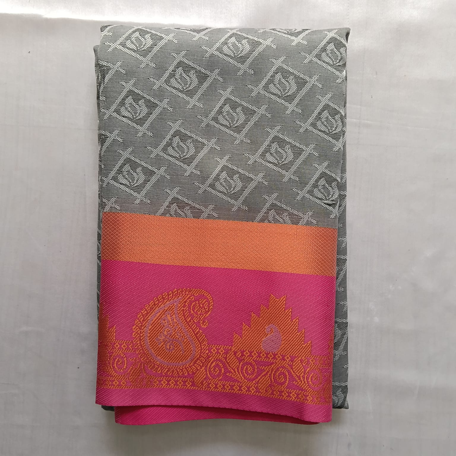 Poonthamil Silk Cotton Saree with Blouse