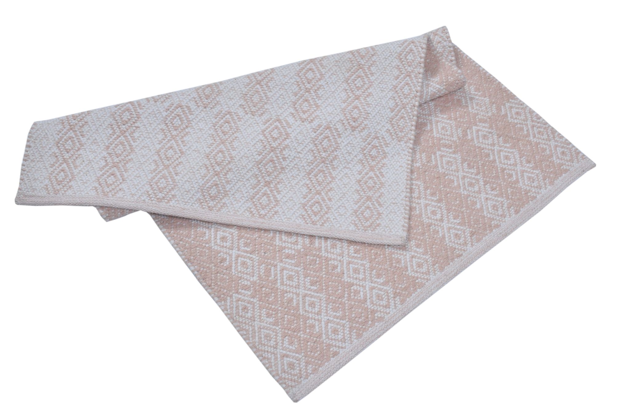 Luti Cotton allows airflow and feels soft underfoot.