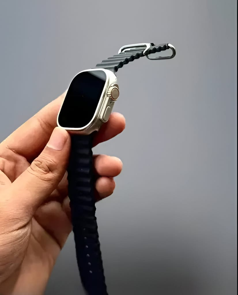 Bluetooth Calling Smartwatch With Fitness Tracker