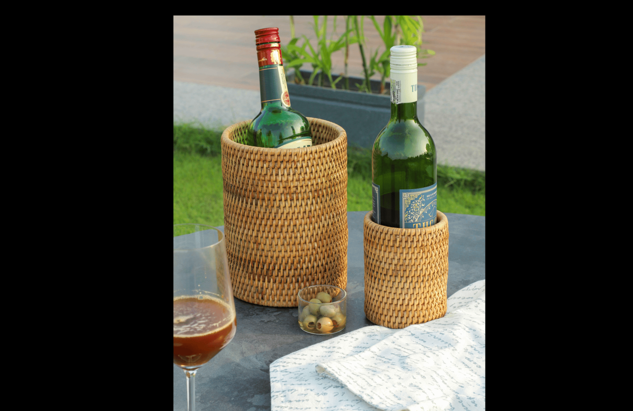 RATTAN Wine Bottle Holder
