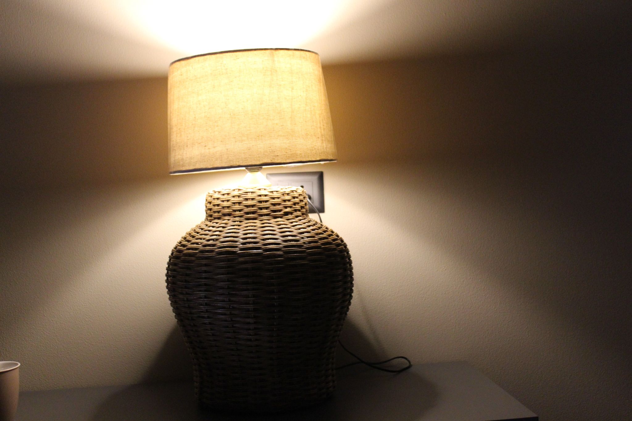 Europe Lamp Base Small