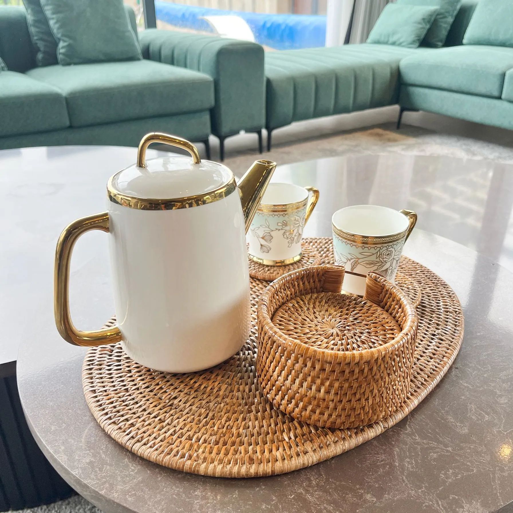 RATTAN OVAL PLACEMAT