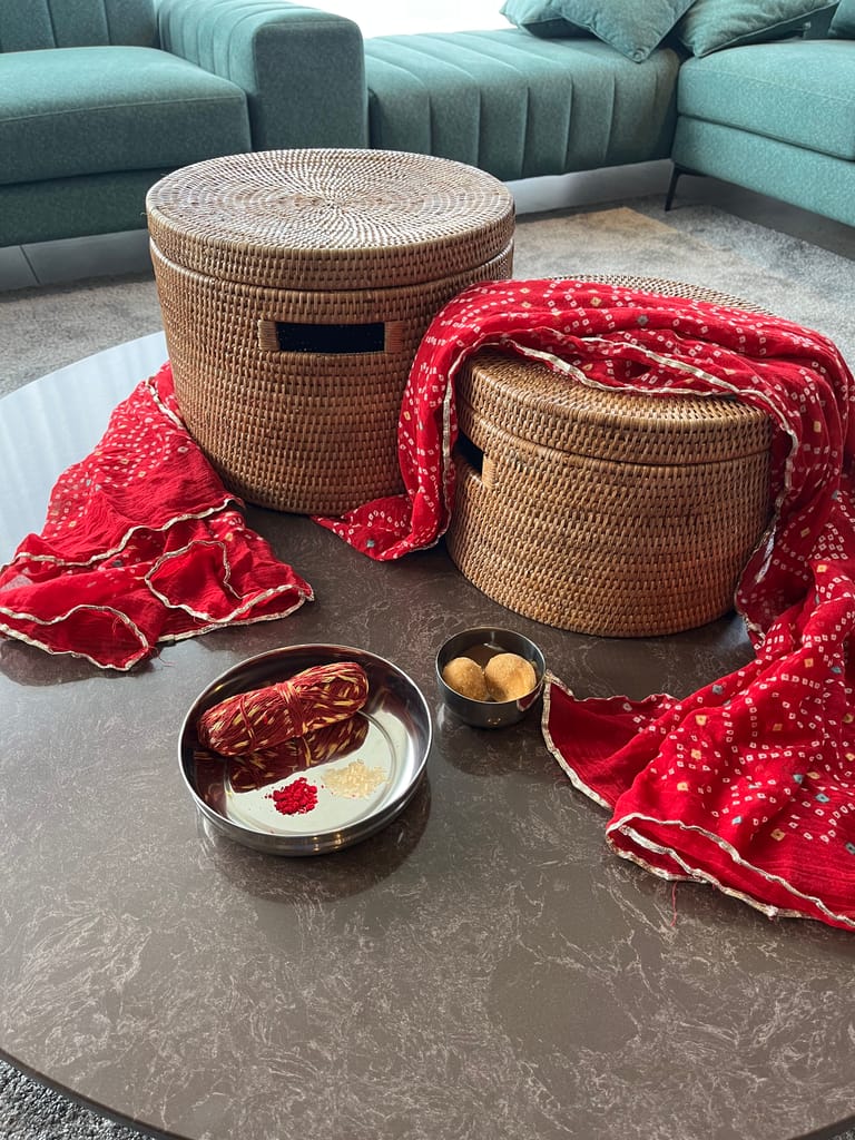 Rattan Round Family Storage Box with Lid (S)