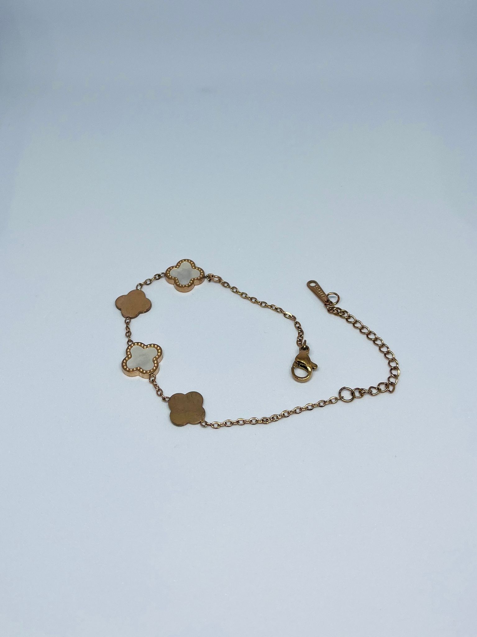 Elegant Gold-Plated Clover Charm Bracelet with Mother-of-Pearl Inlay