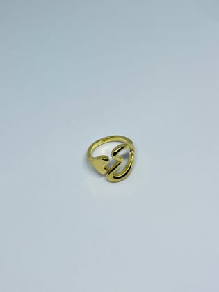 Elegant Gold Heart Design Adjustable Ring