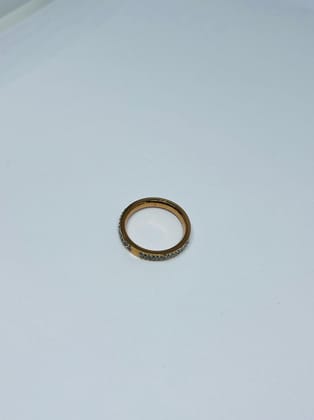 Elegant Rose Gold Tone Studded Finger Ring for Women