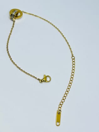 Gold-Plated Double Ring Crystal Charm Bracelet