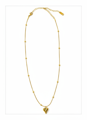 Elegant Gold-Plated Heart Pendant Dainty Chain Necklace