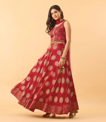Festive Red And Gold Ethnic Lehenga-M / Red