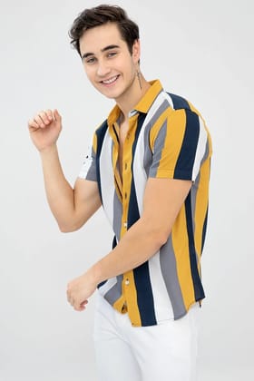 Slim Fit Color Block Cut Away Collar Casual Shirt