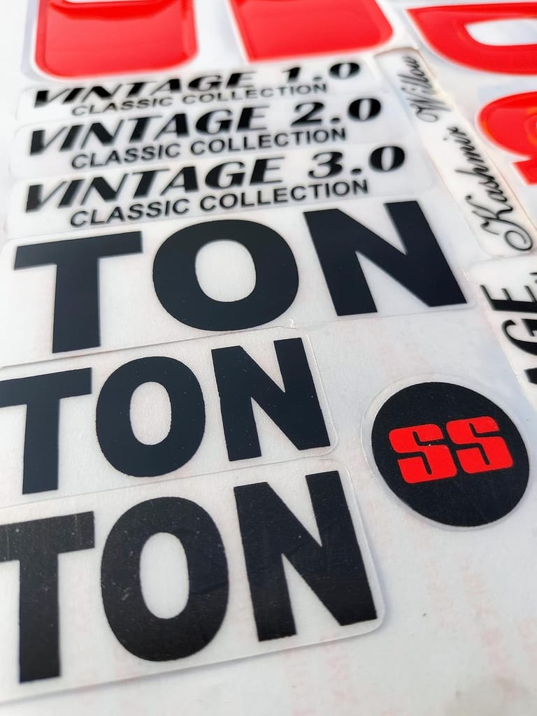 VR3 INTERNATIONAL | 3D Vintage Edition | English Willow | Embossed Cricket Bat Sticker Red