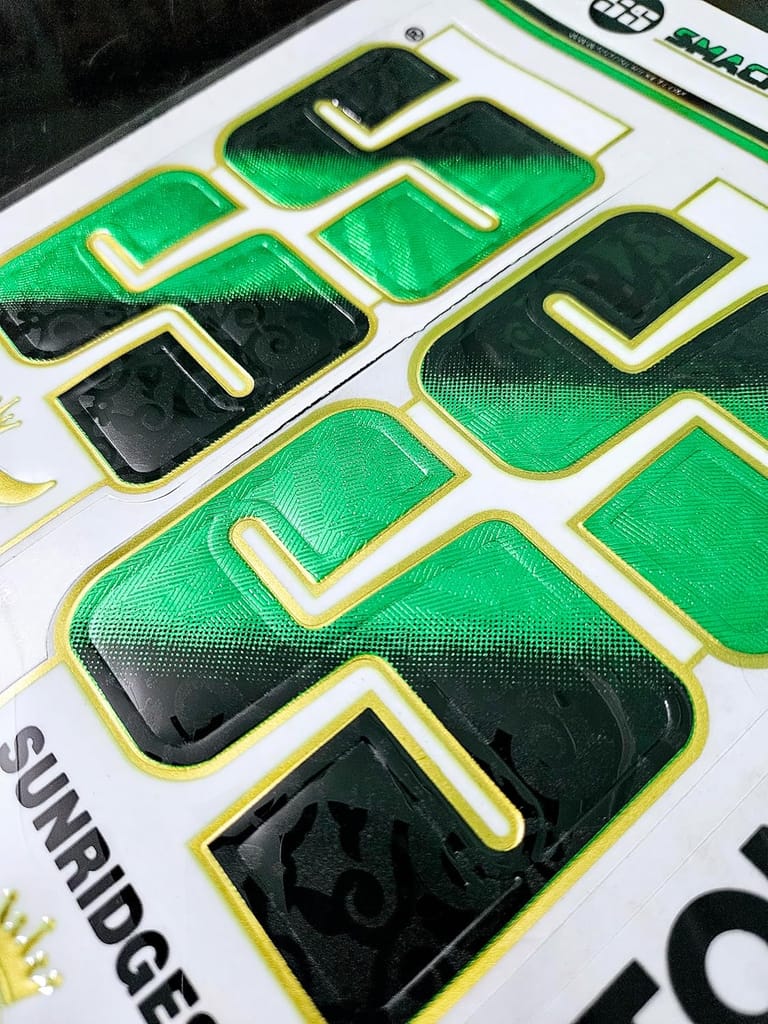 VR3 INTERNATIONAL | 3D DIGITAL SMCKR Edition | English Willow | Digital Embossed Cricket Bat Sticker | Green