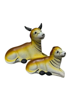 Handcrafted Decorative Cow and Calf Idol Showpiece Set