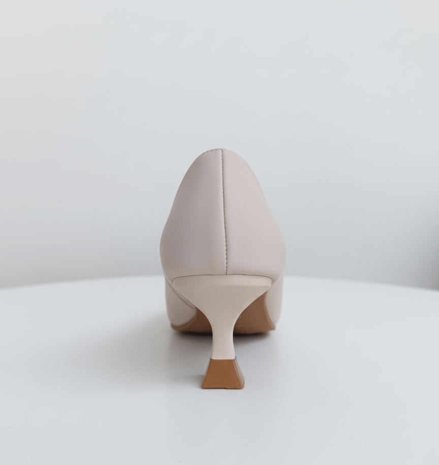 Kitten pump Heels by Pair Heels