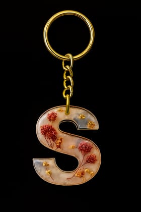Personalized Initial 'S' Resin Keychain with Dried Flowers & Gold Flakes Personalized Initial 'S' Resin Keychain with Dried Flowers & Gold Flakes