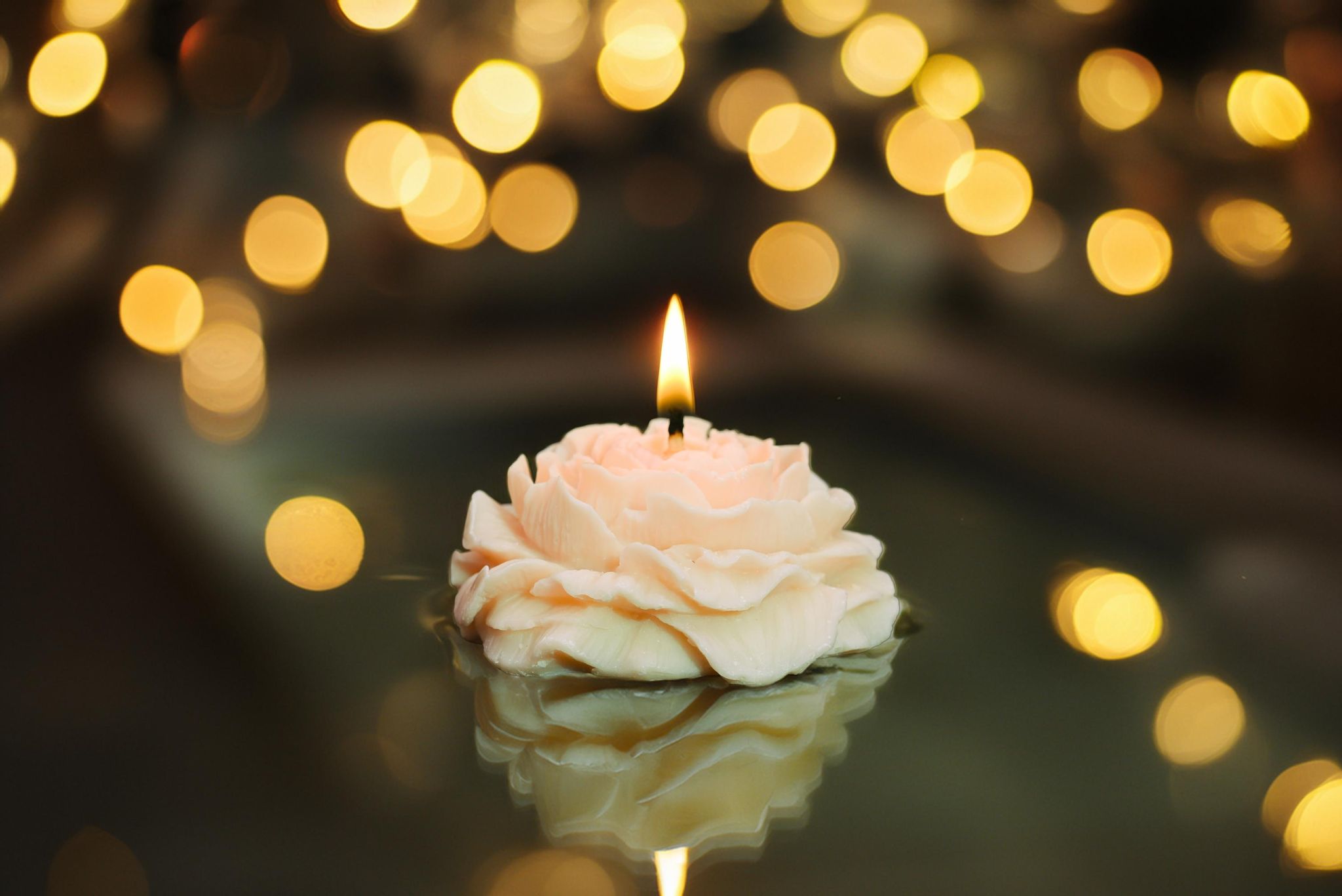 Rose Mold Candle (90 Gram White Colour