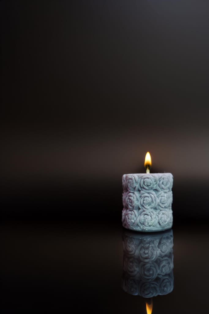 Rose Mold Candle ( 90 Gram) Lawendor Colour