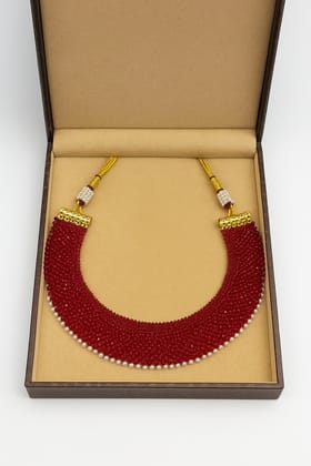 Elegant Red Beaded Choker Necklace with Pearl Accents and Gold Plating