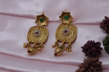 Traditional Gold Plated Pearl & Stone Choker Necklace Set with Earrings