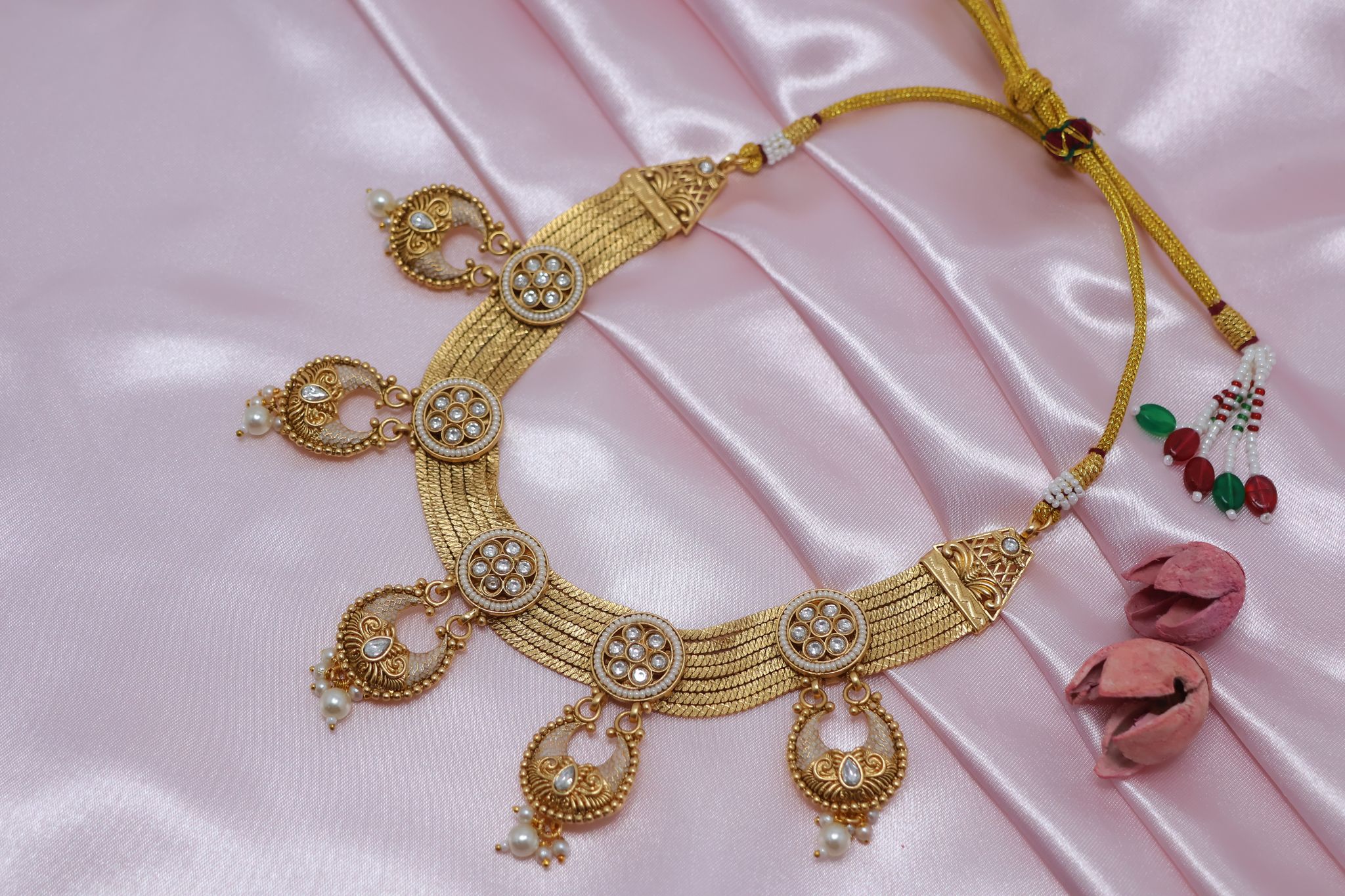 Exquisite Gold Plated Kundan Pearl Choker Necklace for Women