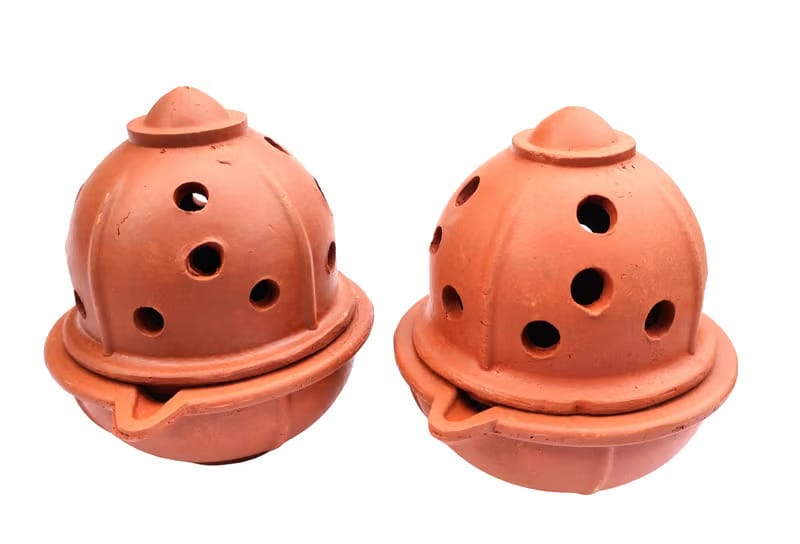 Traditional Terracotta Diya with Perforated Lid (Set of 2)
