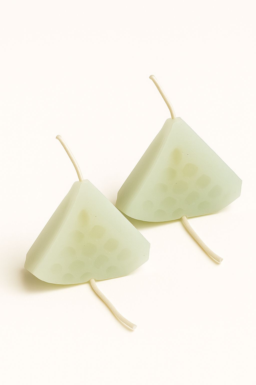 Pyramid Honeycomb Light Green Candles (Set of 2)