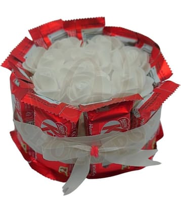 @Chocopops @Chocopops Round Gift Bouquet W Flowers Chocolate Wafers 150 g