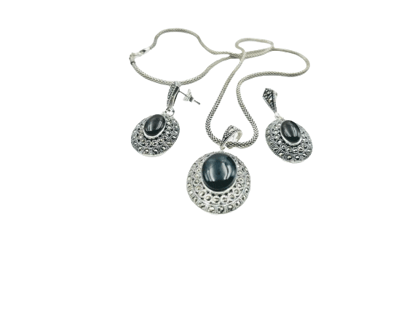 Black onyx & marcasite antique 925 sterling silver pendaent set