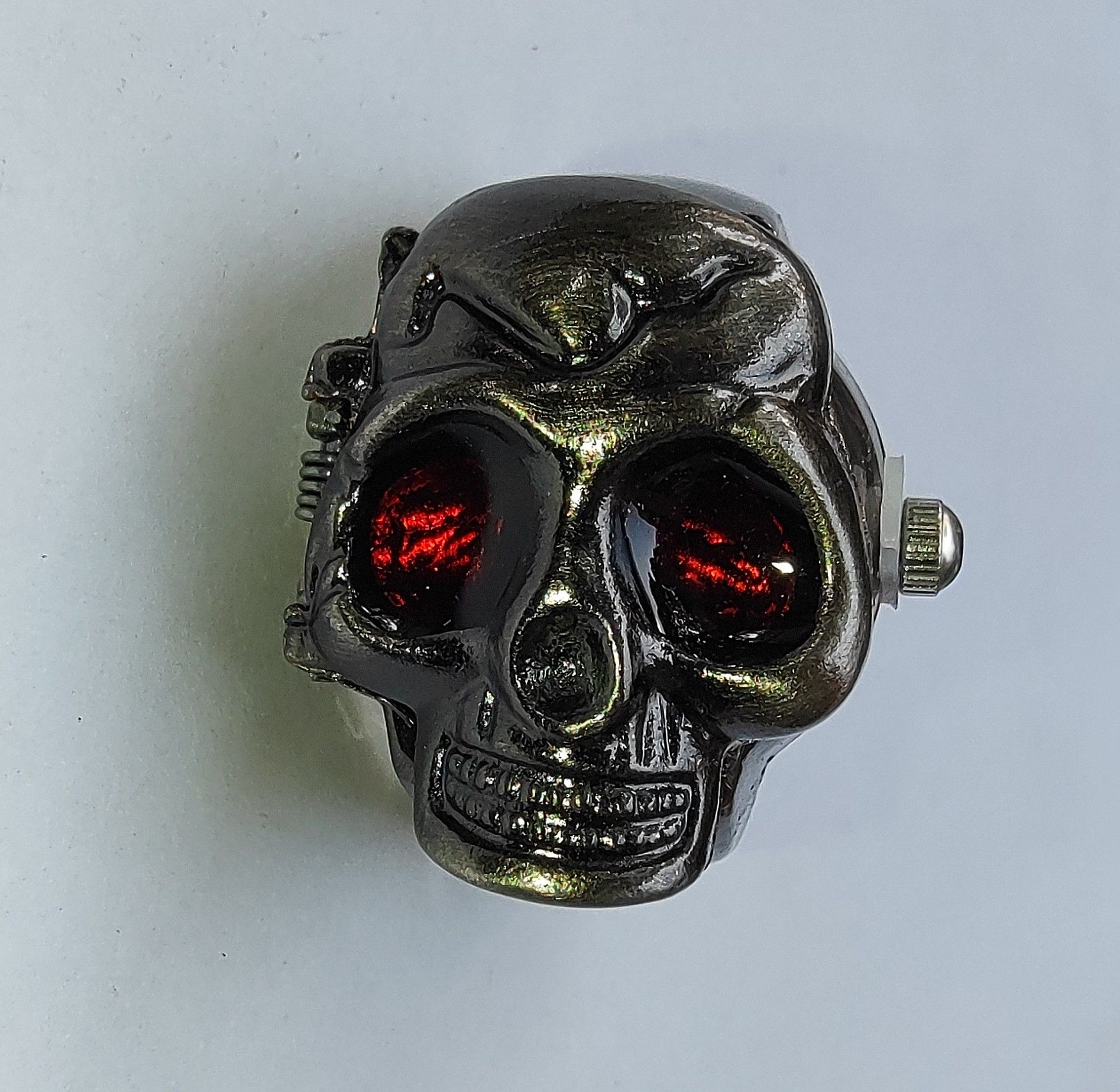 YAKH Skull (Ruby Red Eyes) Ring Watch