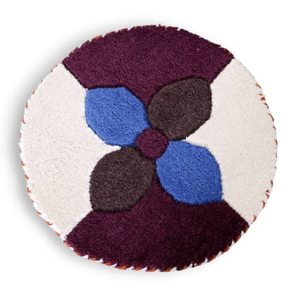 Eluru&nbsp;is famous for its hand-knotted carpets