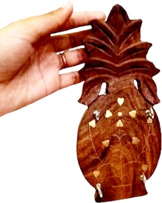 Mii Art Wooden Key Holder in Pineapple Shape with 4 hooks | Wall Mounted Key Stand for Home & Office (Size: 21x11 cm) –pack of 1 Pcs