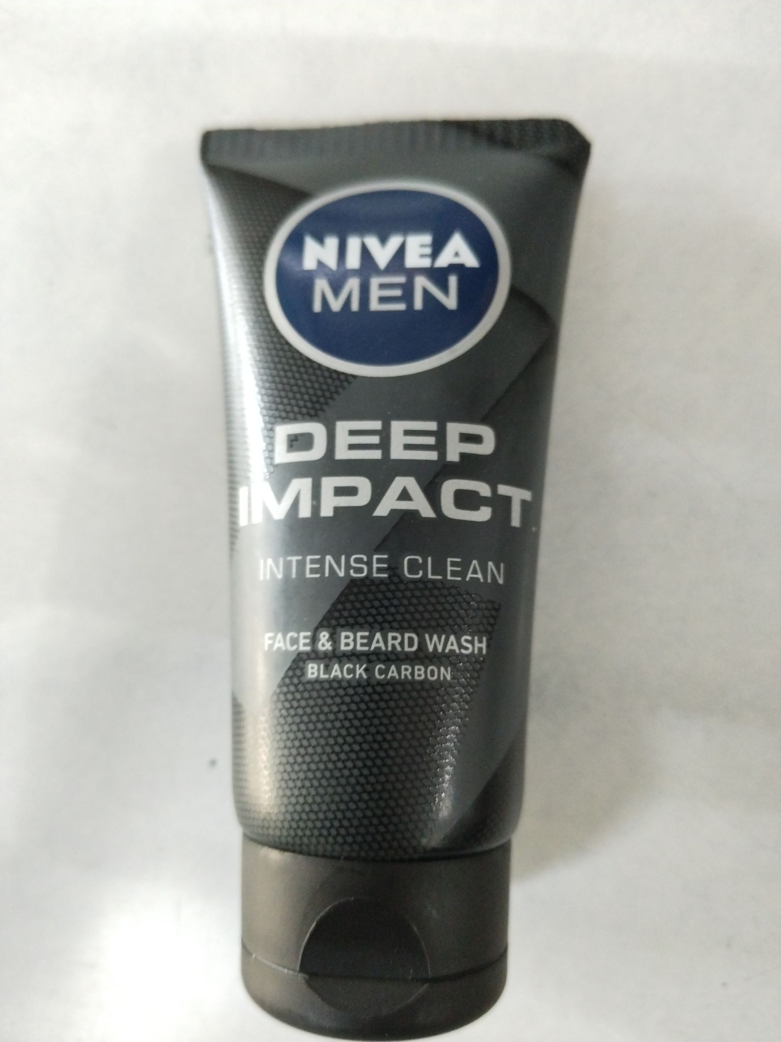 Nivea men deep impact face and beard wash