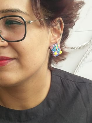 Sunny Blue Rays Studs