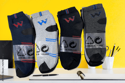 Men’s Premium Ankle-Length Sports Socks – Breathable, Cushioned & Durable (Pack of 4)