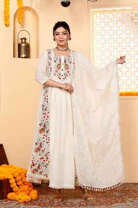 Multicoloured Embroidered Lacy Set-XS