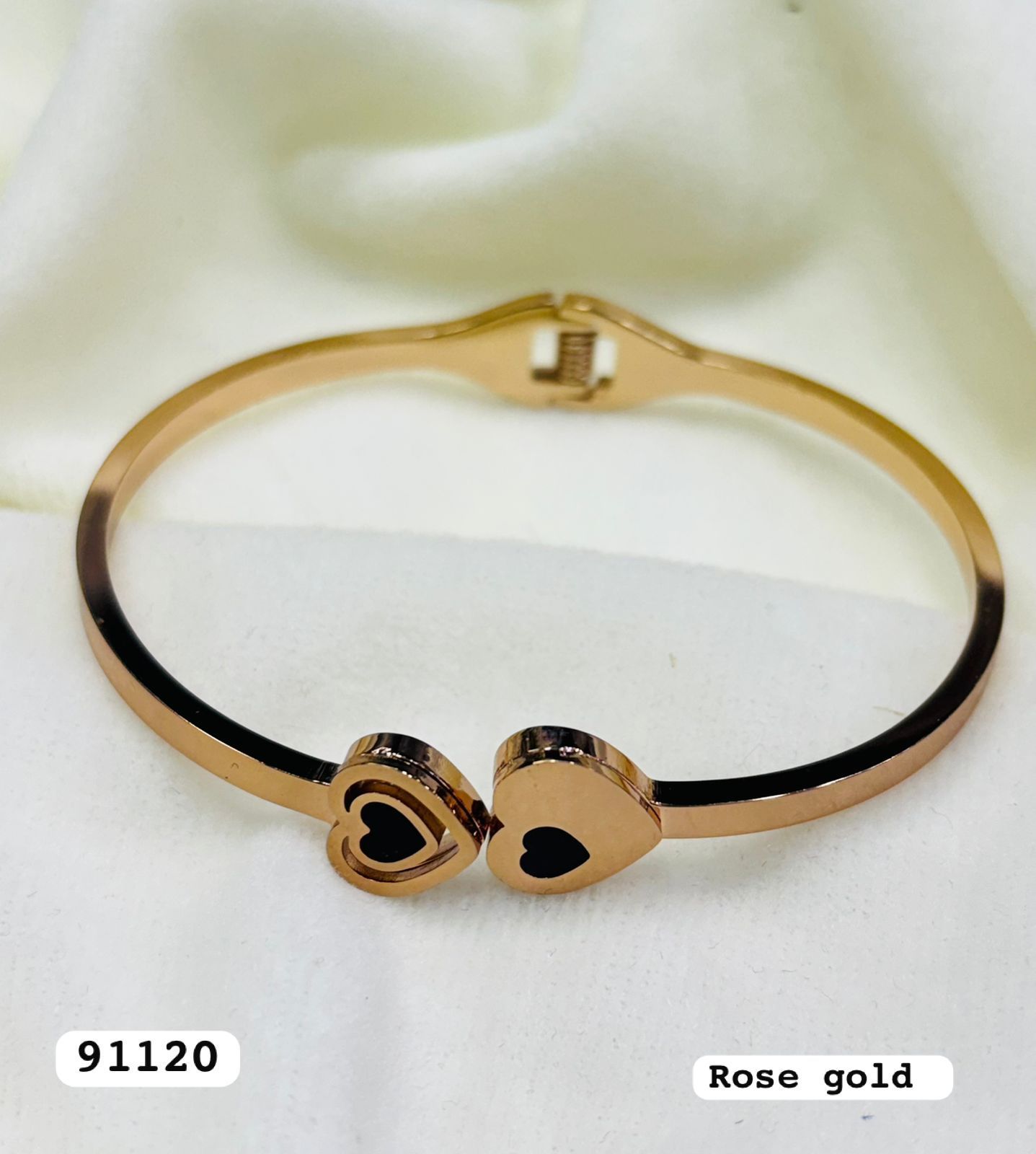 Elegant Rose Gold Heart Bangle Bracelet with Black Inlay