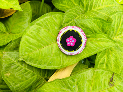 Happy Paws Club - Black and White 