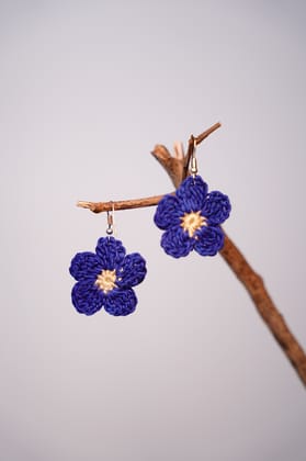 Pair of Handmade Hand-Woven Blue Flower Earring
