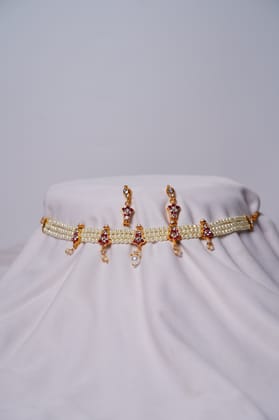 Traditional Chinchpeti Pearl Necklace