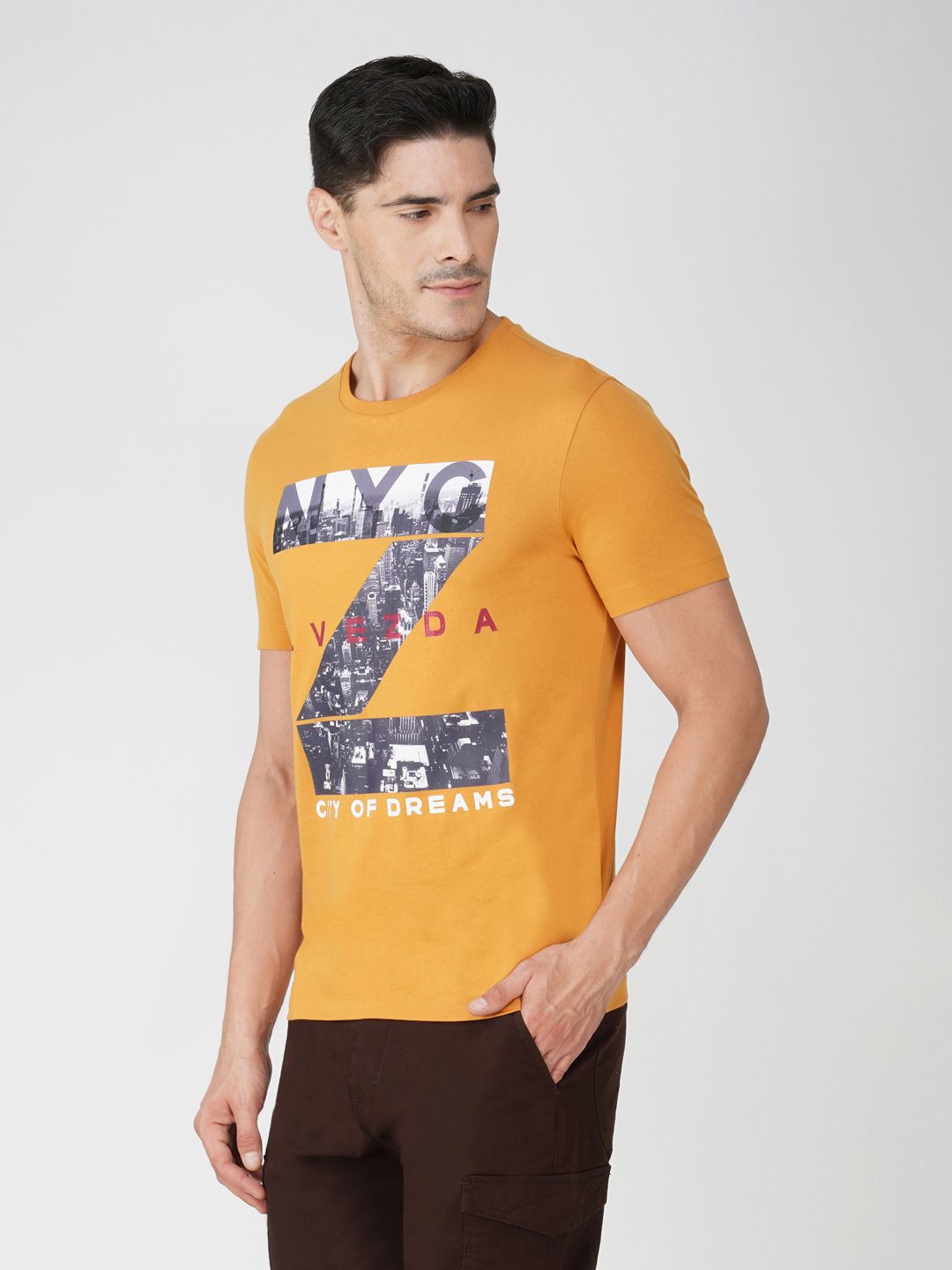 Men’s Casual Graphic Print Cotton Tee-Golden