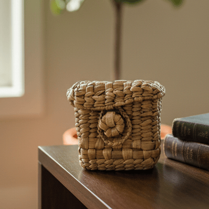 Traditional Palm Leaf Water Water Hyacinth Box Multipurpose Storage & Utility Box – Mittai Petti, For Home, Office, Gifting