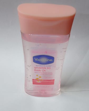 Vaseline Intensive Care Vitamin B3 Body Oil – 200ml Nourishing Glow for Healthy, Even-Toned & Radiant Skin