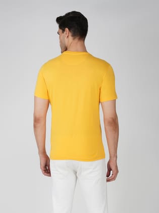 Men’s Graphic Print Round Neck Cotton Tee-Yellow