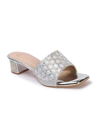 Carlton London Women Stylish Fashion Embellished Ethnic Sandals for Outdoor (Silver)