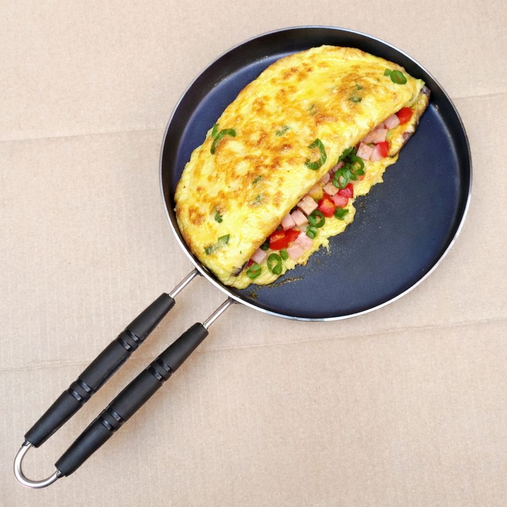 IRON MADE OMLETTE TAWA, PAN WITH GRIP HANDLE - 21 CM DIAMETER, 2.5 CM HIGH