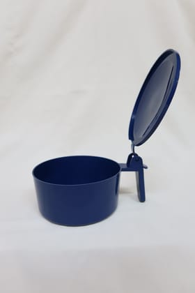 Spitting Mug, Plastic Spit Mug, Spitting Mug for Old Age, Spit Bowl, Leakproof Spittoon Mug with Lid, Cough Spitting Box (300ml) Blue