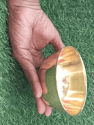 Mii Art Brass minakari Bowl for Pooja | Traditional Brass Bowl for Worship & Home Décor |(Gold Color)