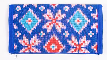 Chic Embroidered Purse Chic Embroidered Purse