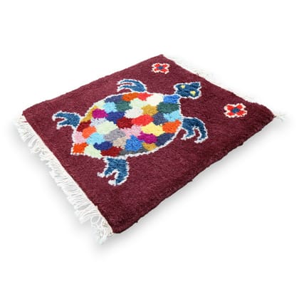 Eluru-Handcrafted Multicolor Turtle Design Shaggy Rug / Decorative Floor Mat
