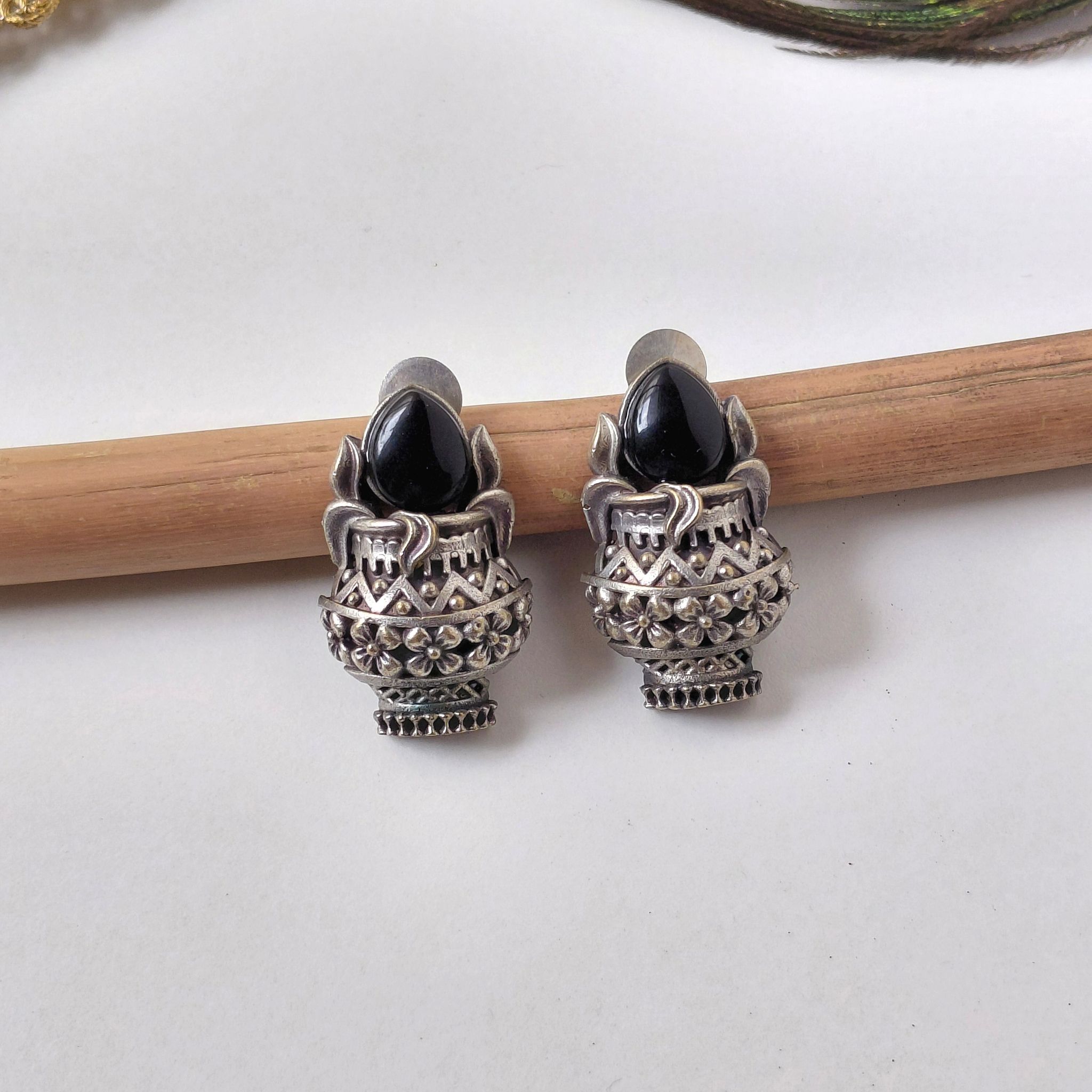 Elegant Silver Look Alike Oxidised Monalisa Stone Kalash Stud Earrings For Women Ethnic Casual & Temple Earrings Under 300 Minimal Jewellery